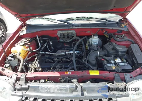 2005 Ford Escape Xls from USA, damaged, VIN 1FMYU92Z95KA20603